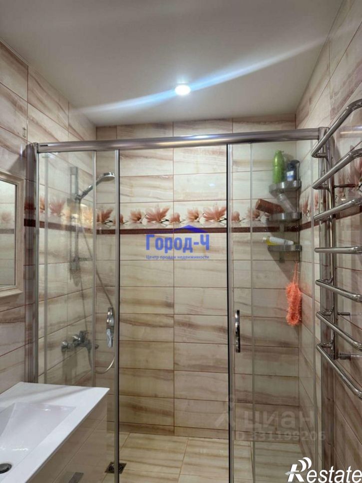 2-комн квартира Радужная улица, 10 к2,  д. 10 к2