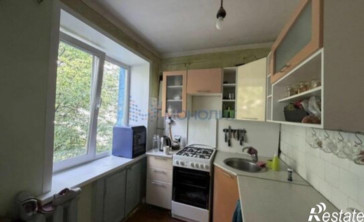 4-комн квартира улица Афанасьева, 1,  д. 1