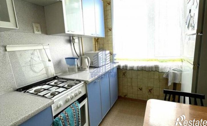 4-комн квартира улица Лебедева, 9,  д. 9