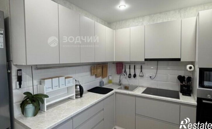 2-комн квартира Восточная улица (посёлок Восточный), 13,  д. 13