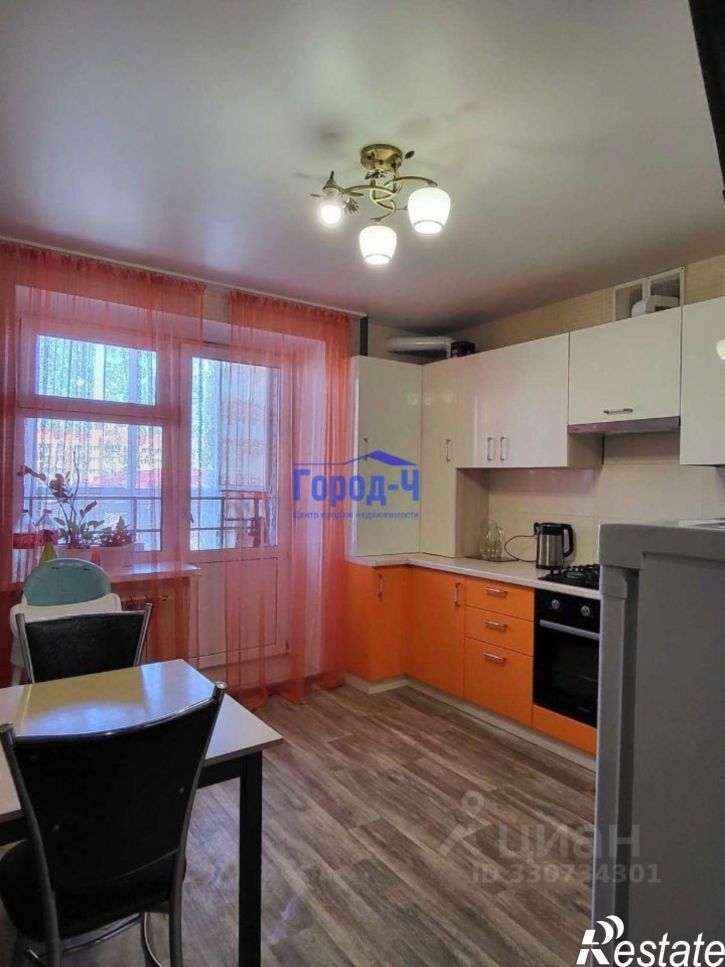 3-комн квартира Новогородская улица, 38,  д. 38