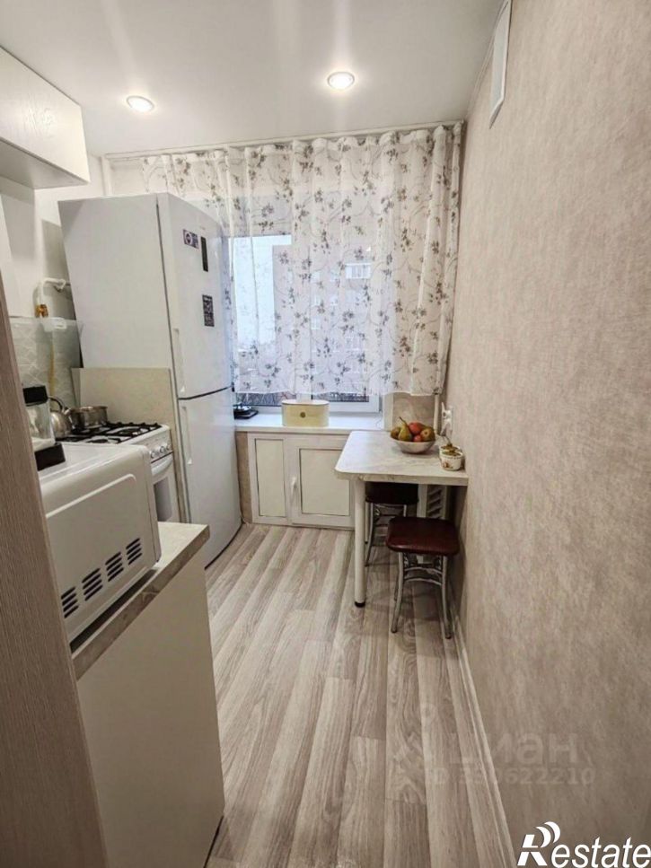 2-комн квартира улица Космонавта Николаева А.Г., 43,  д. 43