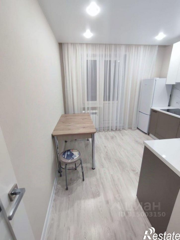 1-комн квартира улица Писателя Лаврентия Таллерова, 28,  д. 28