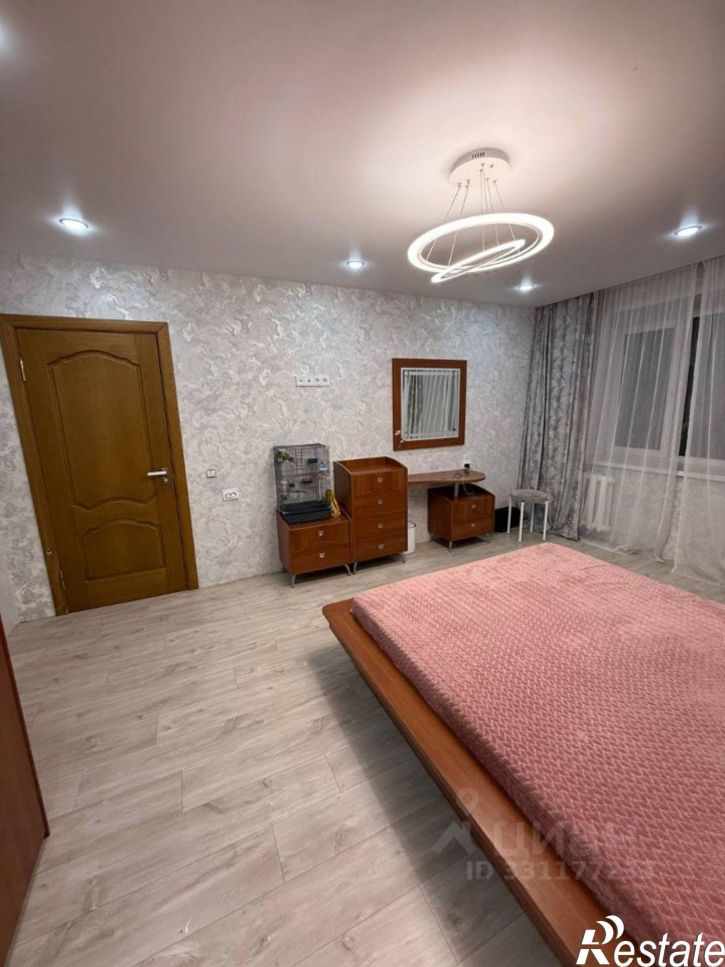 4-комн квартира проспект Максима Горького, 38/2,  д. 38/2