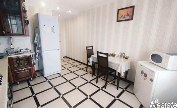 3-комн квартира улица Энтузиастов, 34,  д. 34
