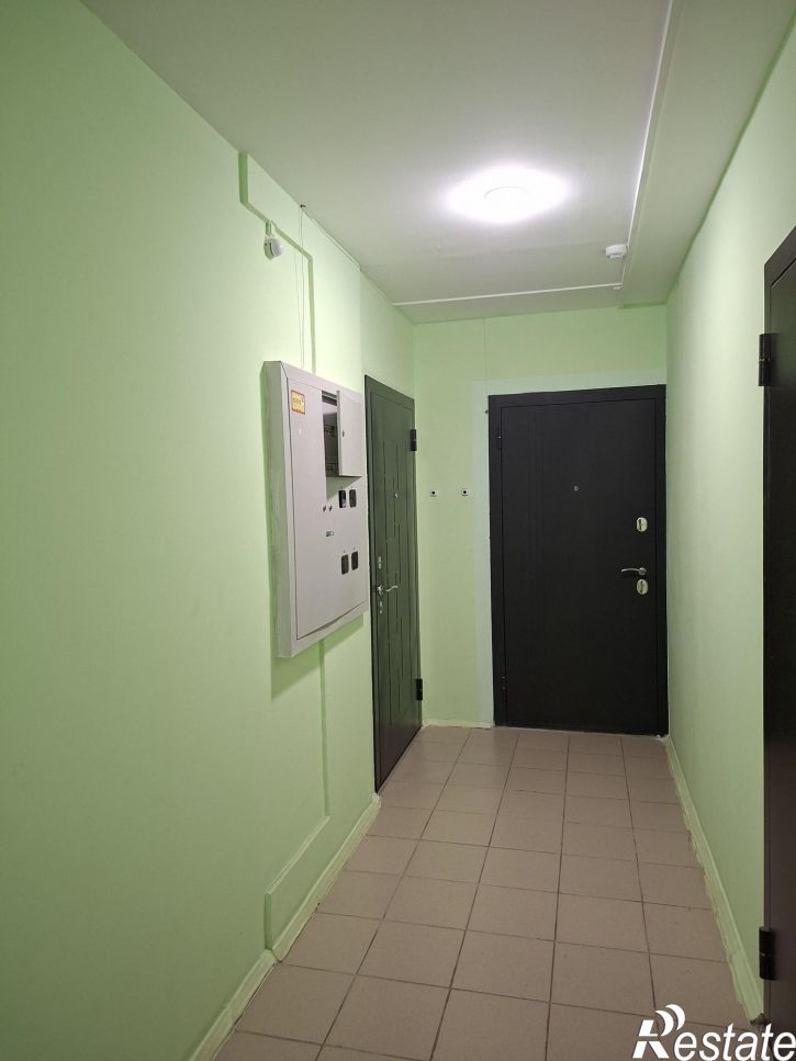 1-комн квартира писателя Лаврентия Таллерова улица,14