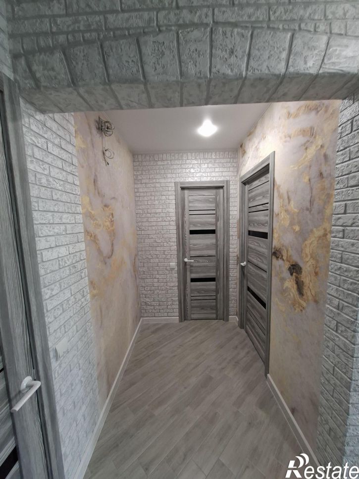 1-комн квартира писателя Лаврентия Таллерова улица,14