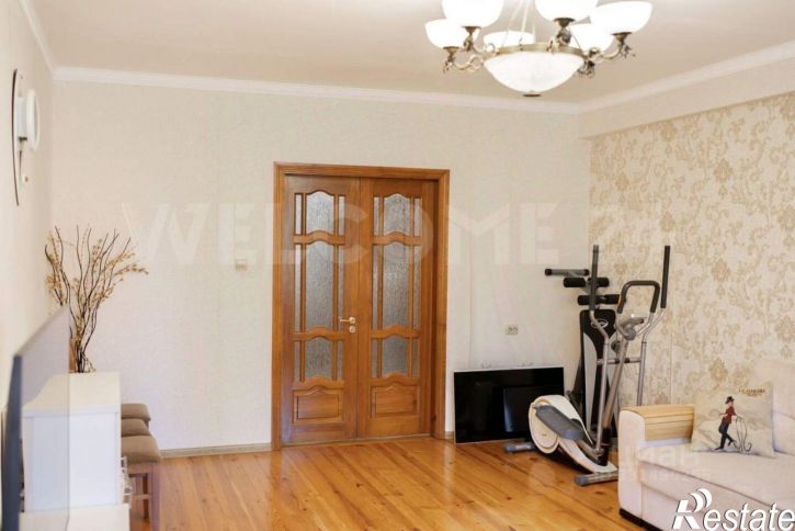 3-комн квартира улица А. Павлова, 33,  д. 33