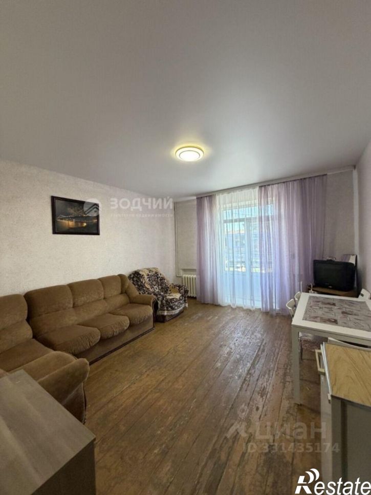 3-комн квартира улица Калинина, 101,  д. 101