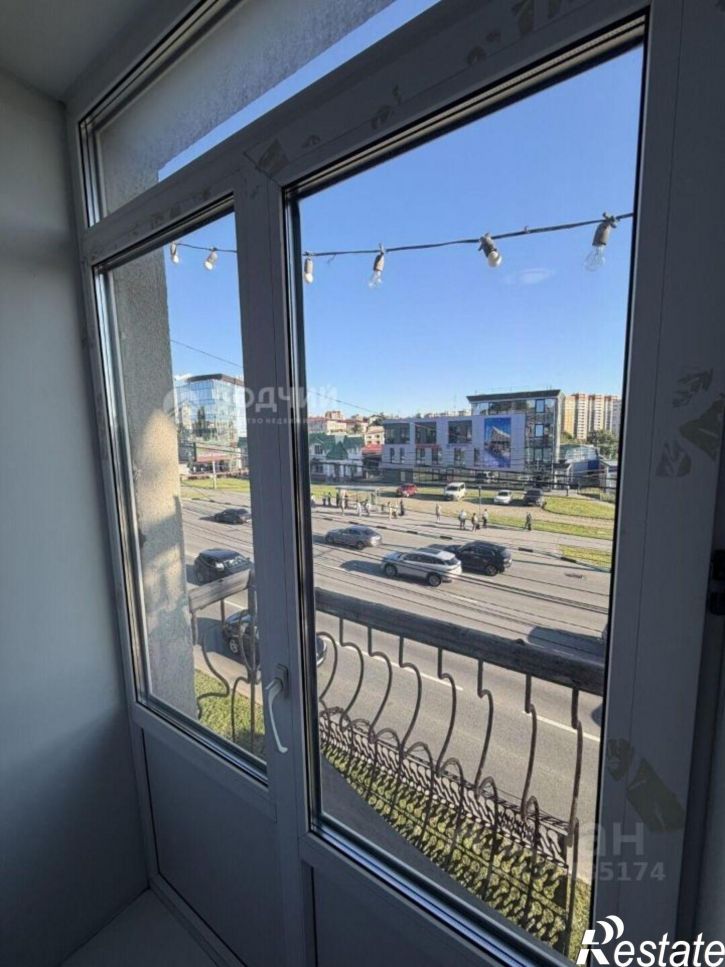 3-комн квартира улица Калинина, 101,  д. 101