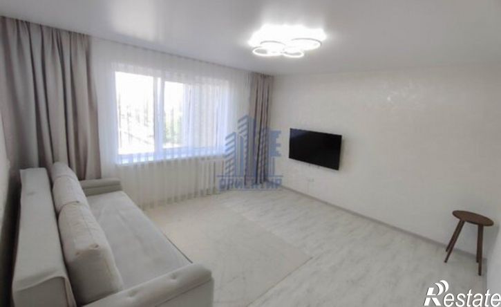 2-комн квартира проспект Тракторостроителей, 49,  д. 49