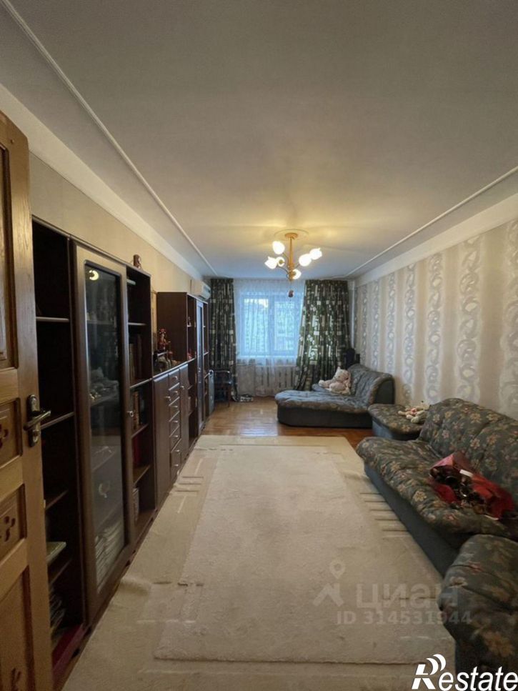 3-комн квартира улица Гагарина, 23,  д. 23