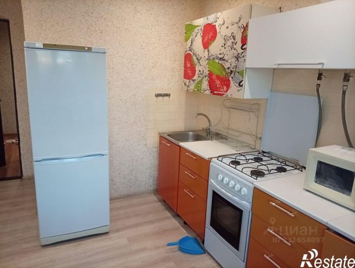 2-комн квартира ул Ленинского Комсомола, 5,  д. 5