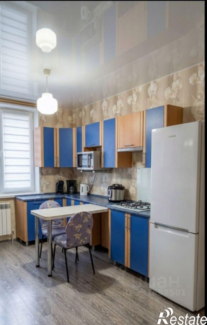 2-комн квартира ул Болгарстроя, 1,  д. 1