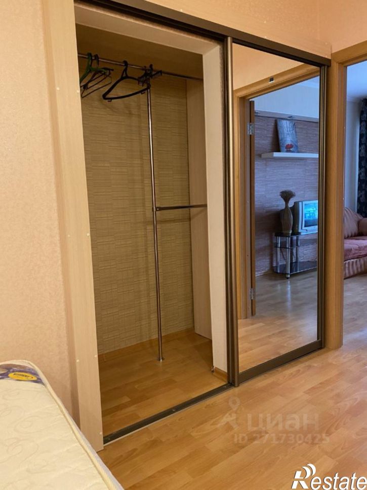 2-комн квартира пр-кт Максима Горького, 16,  д. 16