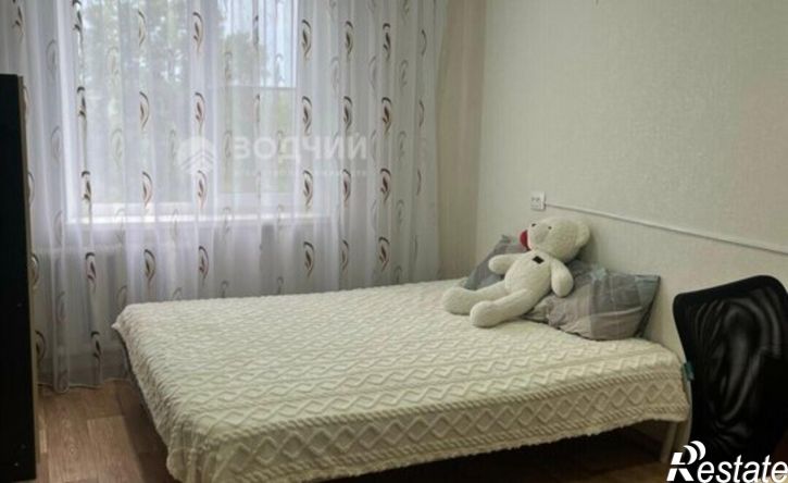 2-комн квартира б-р А.Миттова, 33,  д. 33