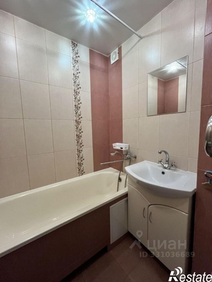 2-комн квартира пр-кт Тракторостроителей, 64 1,  д. 64 1,  к. 1