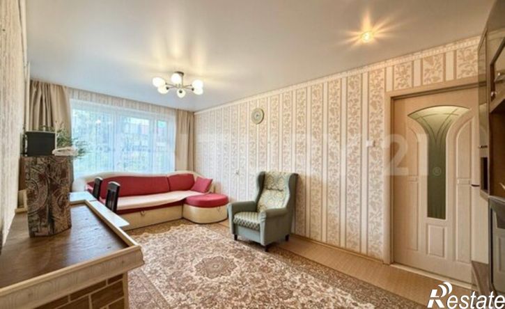 4-комн квартира пр-кт Тракторостроителей, 77,  д. 77