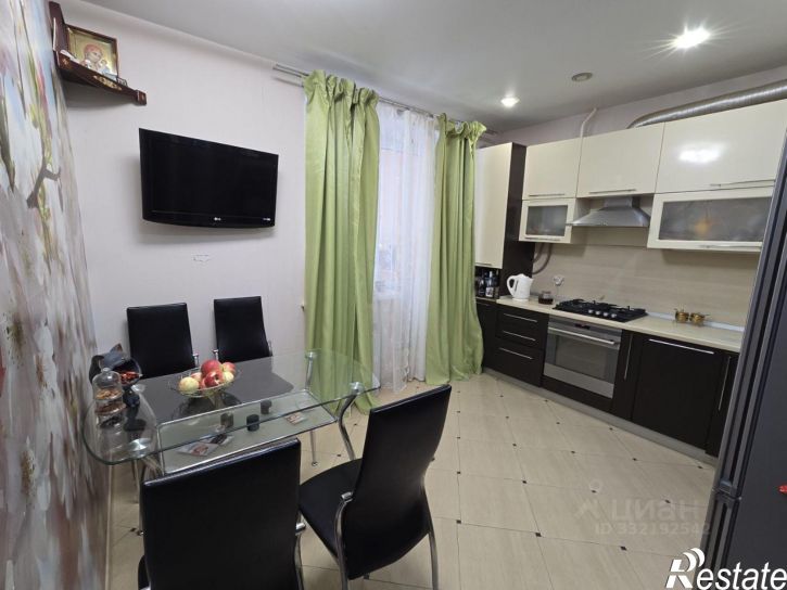 2-комн квартира Приволжский б-р, 4 1,  д. 4 1,  к. 1