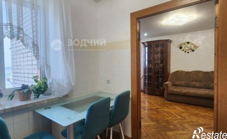 5-комн квартира ул Лебедева, 1,  д. 1
