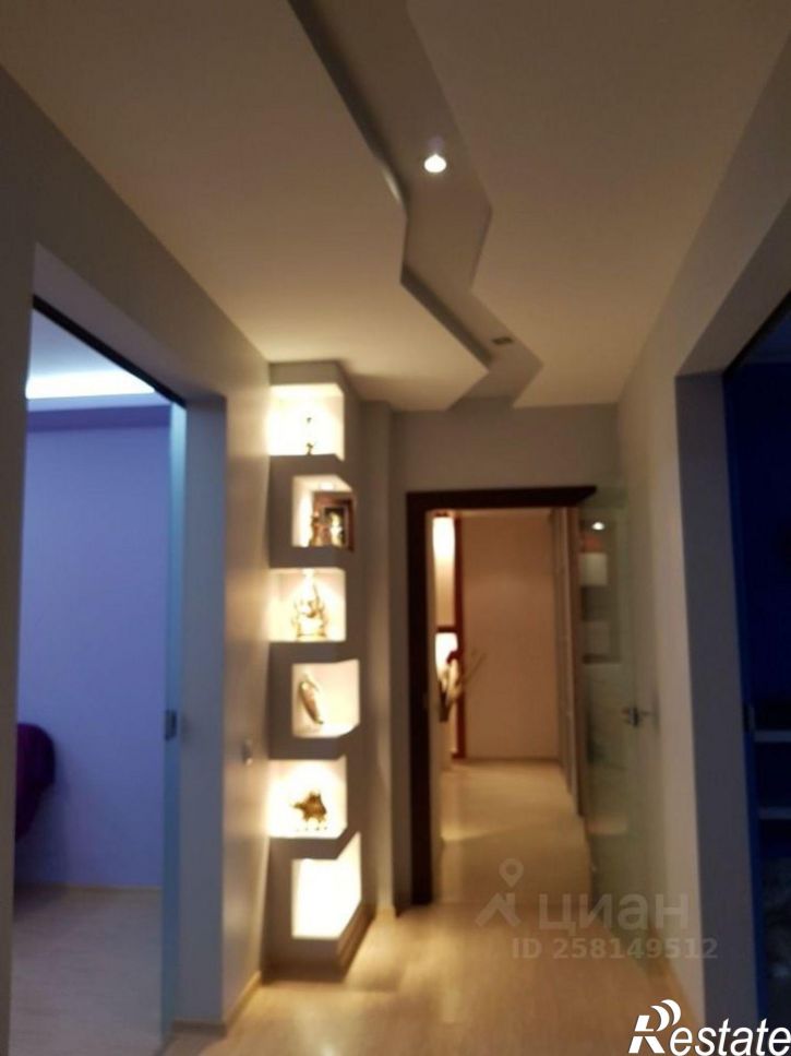 4-комн квартира Московский пр-кт, 10,  д. 10