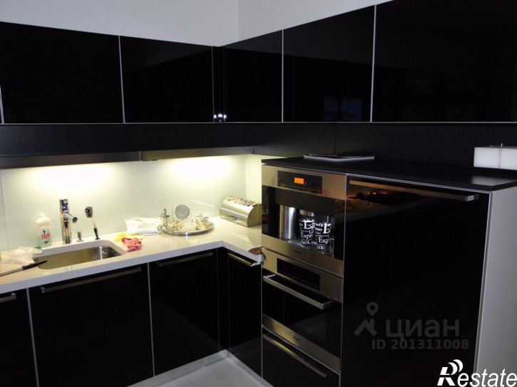 4-комн квартира Московский пр-кт, 10,  д. 10