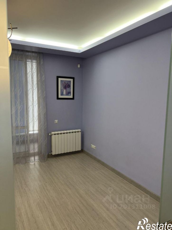 4-комн квартира Московский пр-кт, 10,  д. 10