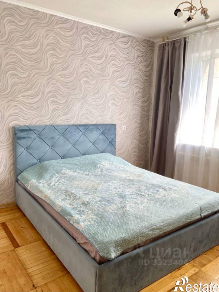 2-комн квартира б-р Юности, 19,  д. 19