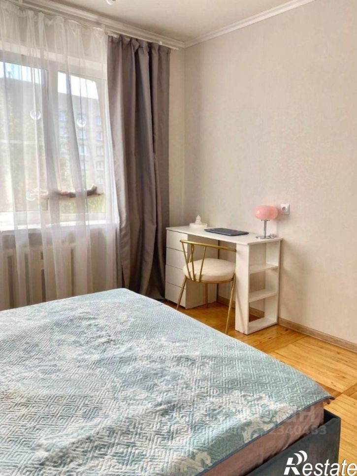 2-комн квартира б-р Юности, 19,  д. 19