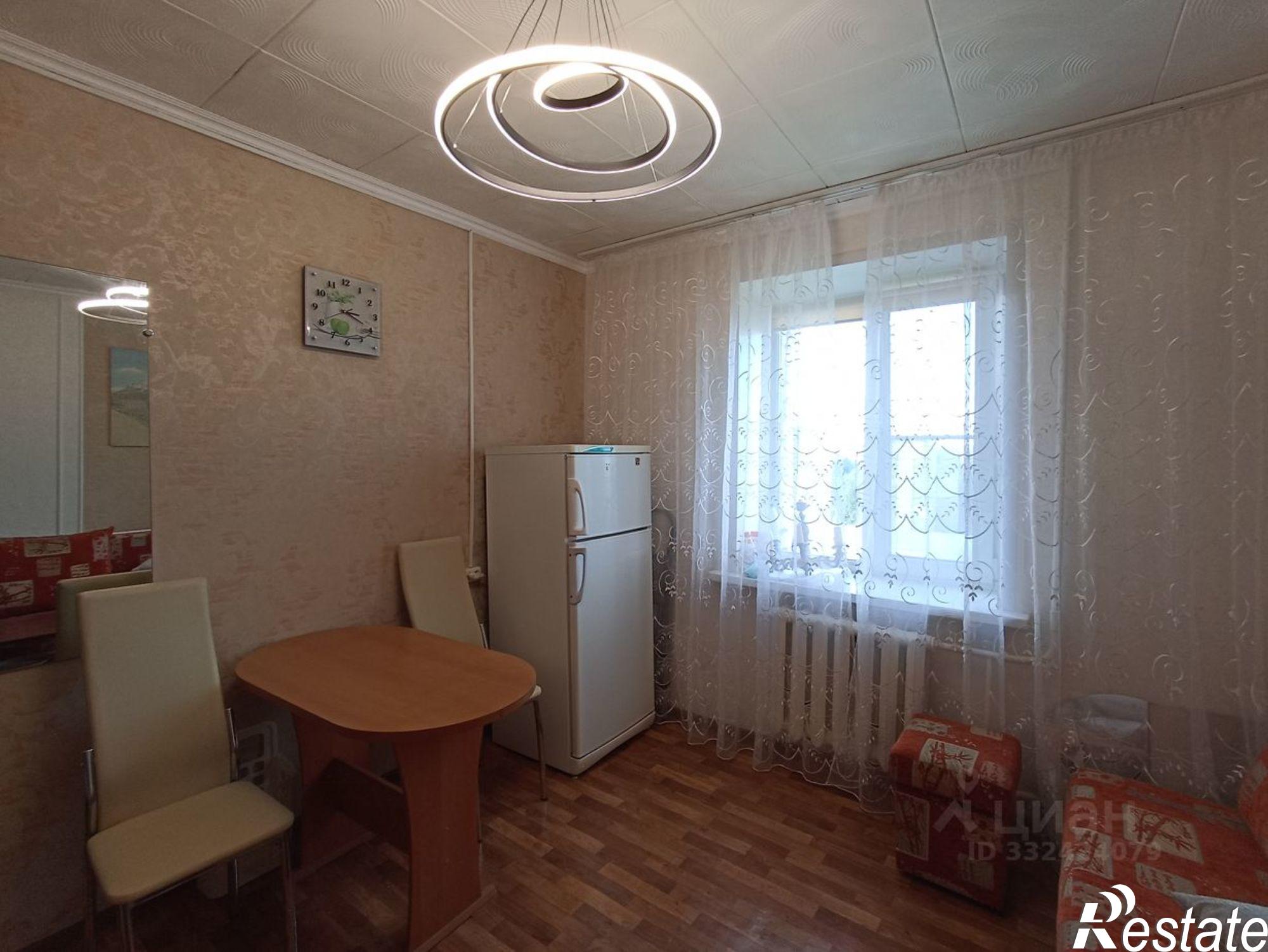 Сдать комнату за 16 500 рублей на Эгерский б-р, 32
