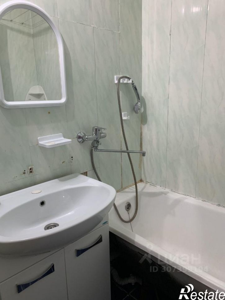 3-комн квартира ул Чернышевского, 8,  д. 8