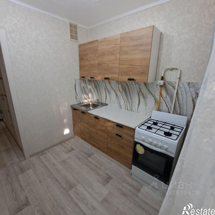 1-комн квартира ул 324 Стрелковой дивизии, 21,  д. 21