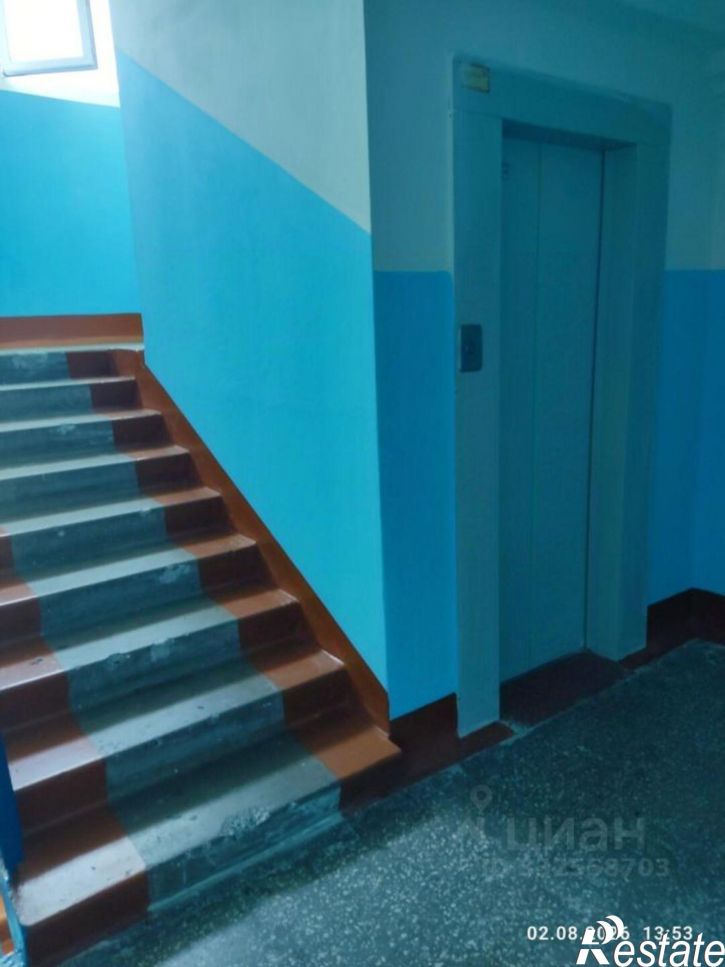 2-комн квартира ул Ахазова, 1,  д. 1