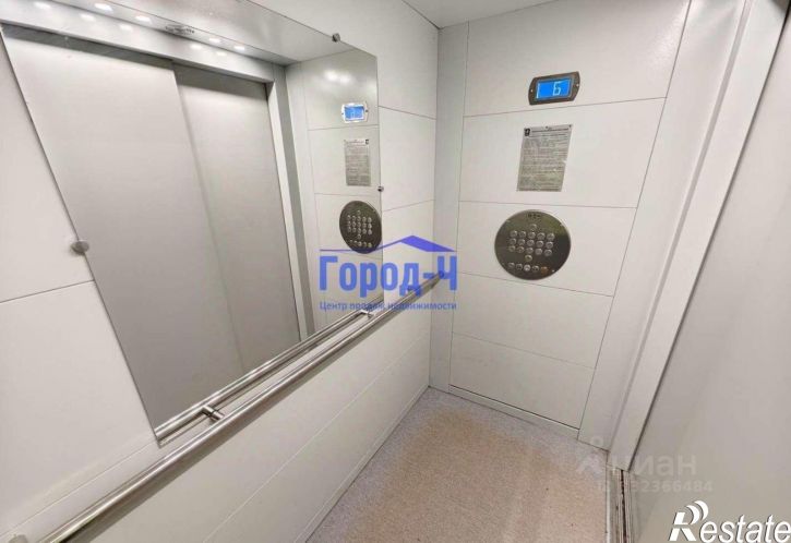 3-комн квартира пр-кт Максима Горького, 19,  д. 19