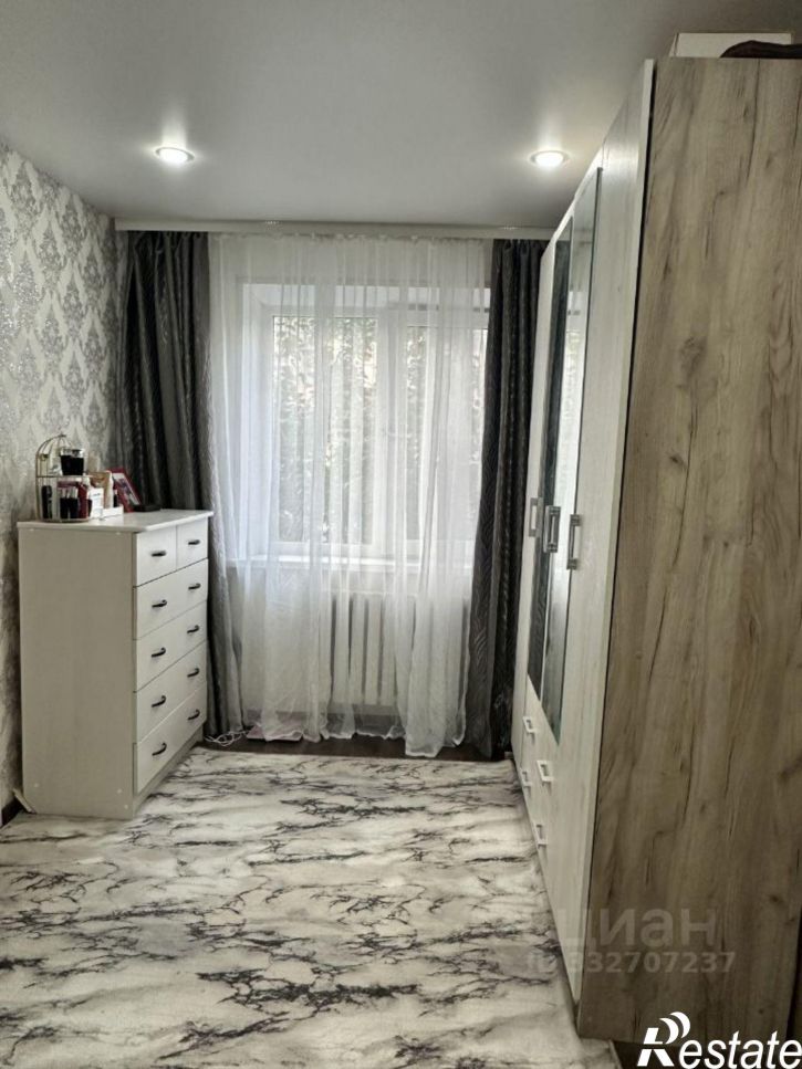 2-комн квартира ул 50 лет Октября, 8,  д. 8