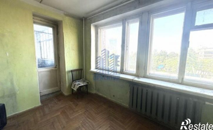 3-комн квартира пр-кт Максима Горького, 15,  д. 15