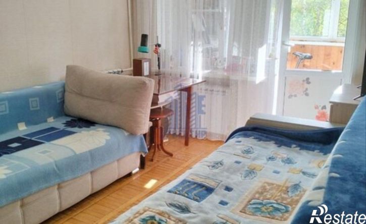4-комн квартира пр-кт Максима Горького, 15,  д. 15