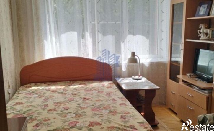 4-комн квартира пр-кт Максима Горького, 15,  д. 15