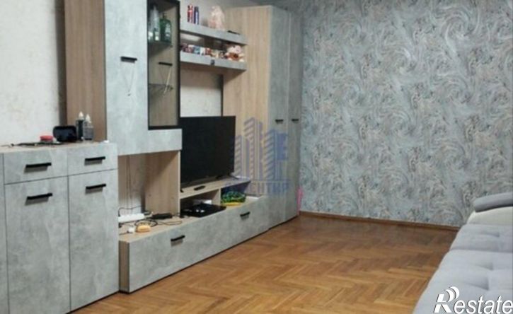 4-комн квартира пр-кт Максима Горького, 15,  д. 15