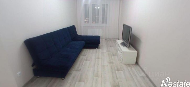 2-комн квартира ул Поэта Г.А. Ефимова, 3,  д. 3