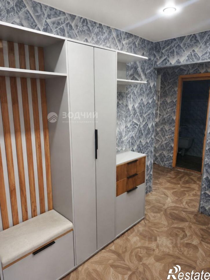 3-комн квартира пр-кт Тракторостроителей, 77,  д. 77