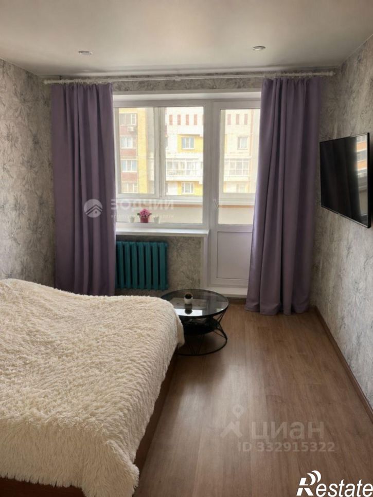 3-комн квартира пр-кт Тракторостроителей, 77,  д. 77