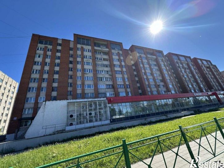 3-комн квартира пр-кт Максима Горького, 15,  д. 15