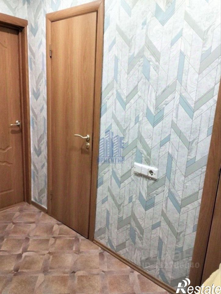 4-комн квартира пр-кт Максима Горького, 15,  д. 15