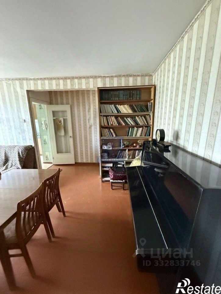 3-комн квартира ул Хевешская, 27,  д. 27