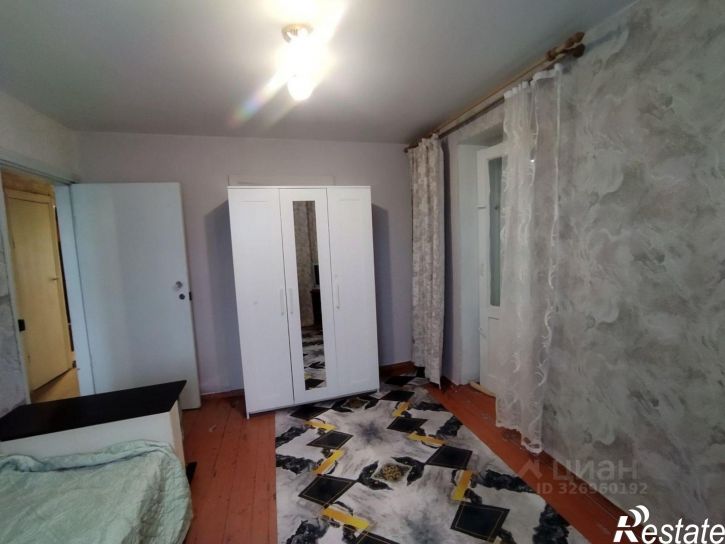 3-комн квартира ул Гузовского, 42,  д. 42