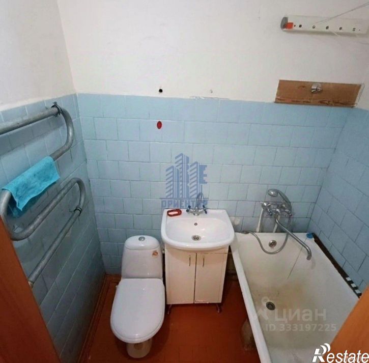 1-комн квартира ул 324 Стрелковой дивизии, 17,  д. 17