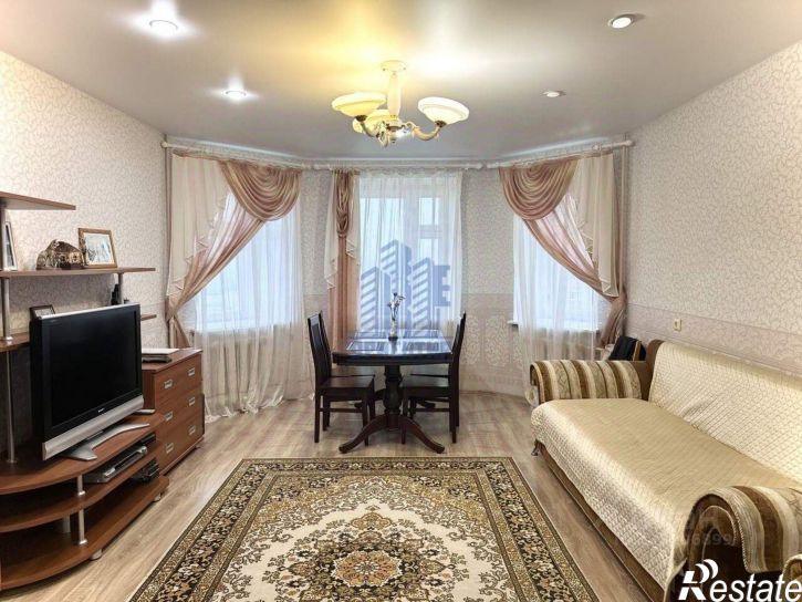 3-комн квартира б-р А.Миттова, 14,  д. 14