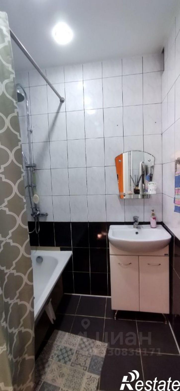 2-комн квартира ул Базарная, 5,  д. 5