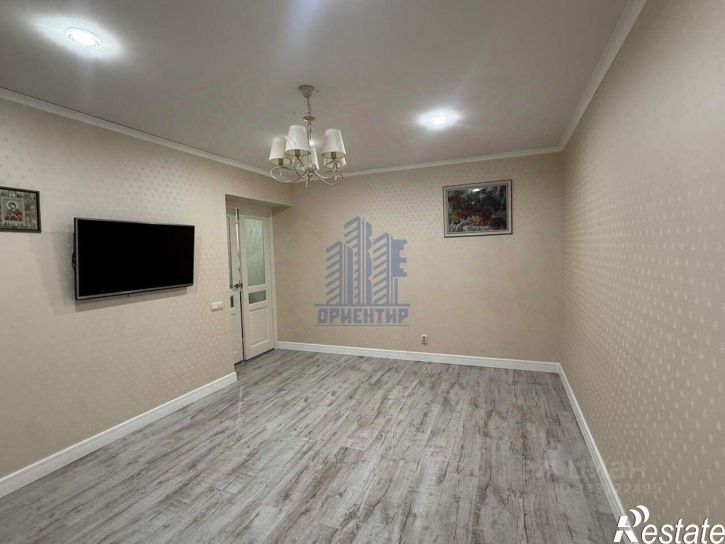 3-комн квартира ул Короленко, 18,  д. 18